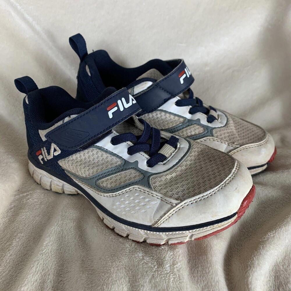 Fila Kids Sneakers Size 13Y White Navy Blue Athletic Shoes 2462460​
